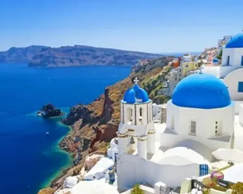 Private Classic Santorini Panorama: Visit the most popular destinations!